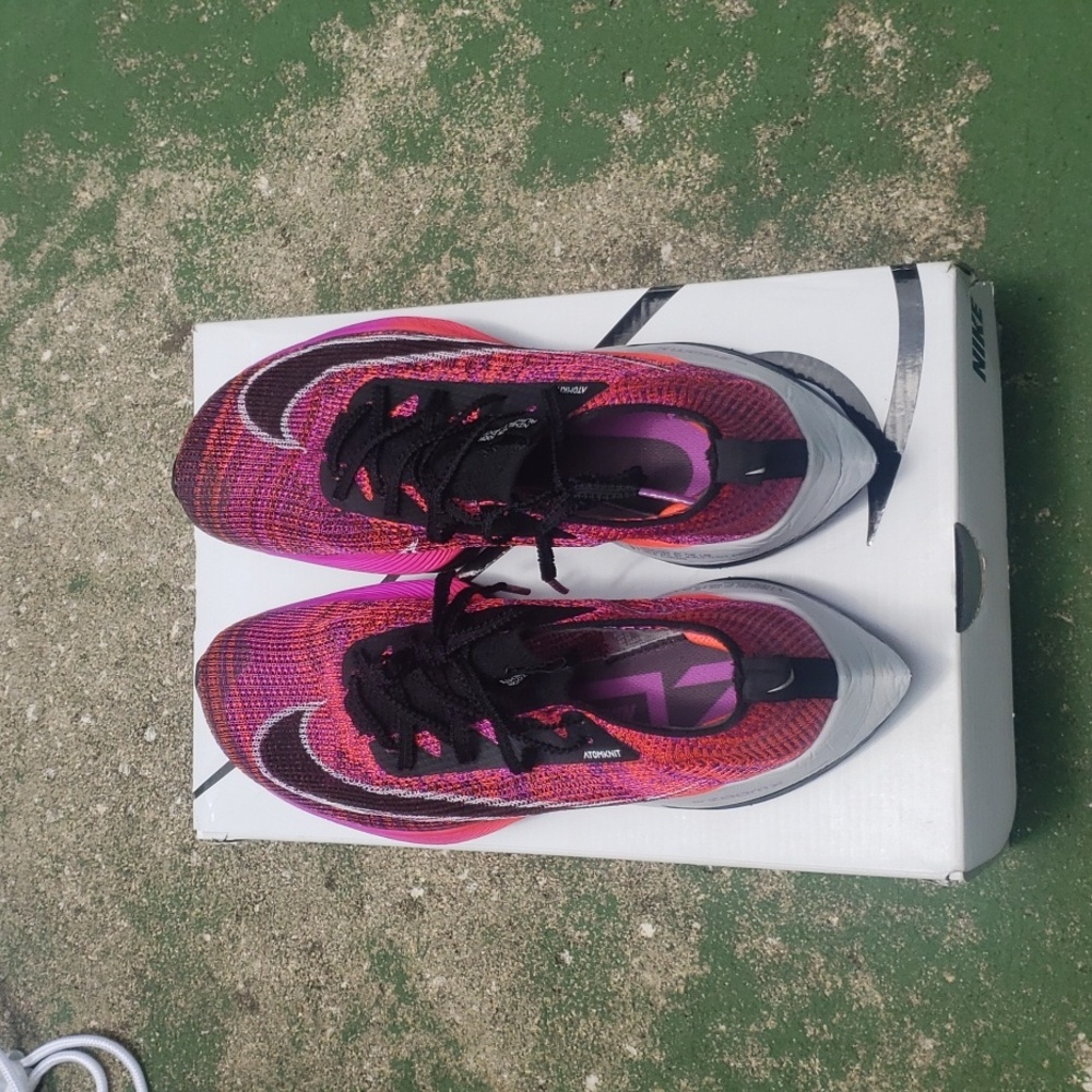 Brand new Nike "Air Zoom Alphafly Next" running shoes - Picture 2 of 13